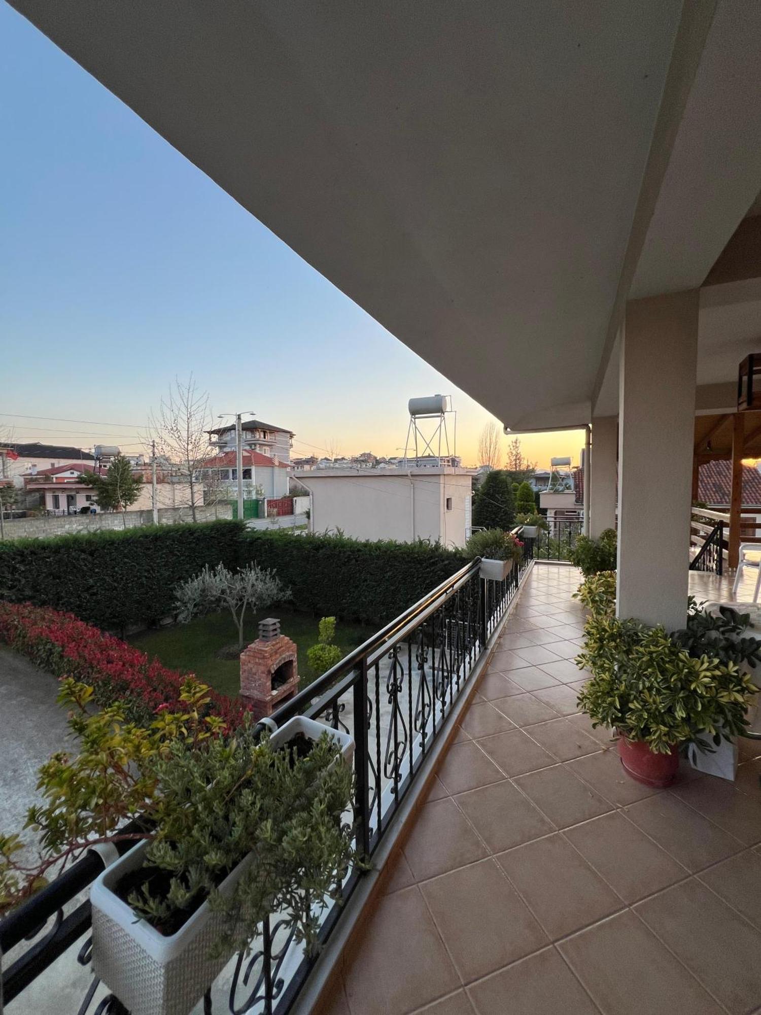 Villa Çerpja Kamez Exterior foto